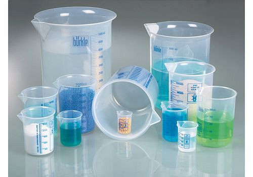 DENIOS Griffinbecher aus PP, Laborbecher mit aufgedruckter Volumenskala, 400 ml, VE: 24 Stück, 281793