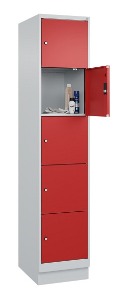 C+P Schließfachschrank Evolo PLUS, mit Sockel, 5 Fächer, 1950x400x500mm, 7035/30, Frontfarbe RAL 3000 feuerrot, 049020-125 S10003