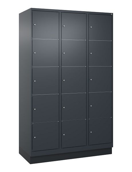 C+P Schließfachschrank Classic PLUS, Sockel, 3 Abteile mit je 5 Fächern, 1950x1200x500mm, 7016/7016, 080020-325 S10015