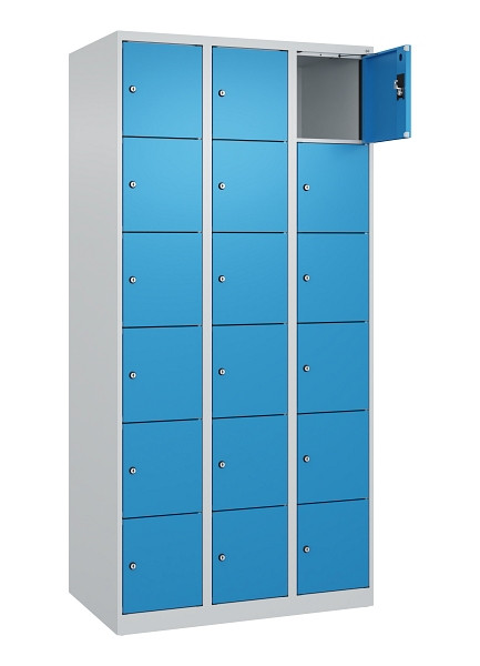 C+P Schließfachschrank Evolo PLUS, 18 Fächer, 1850x900x500mm, 7035/5012, 049000-306 S10007