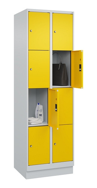C+P Schließfachschrank Evolo PLUS, mit Sockel, 8 Fächer, 1950x600x500mm, 7035/10, Frontfarbe RAL 1023 Verkehrsgelb, 049020-204 S10001