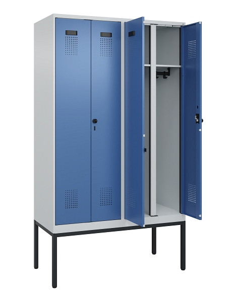 C+P Schwarz-Weiß-Spind Evolo PLUS, Gestell, 4 Abteile, 2120x1200x500mm, 7035/502, Drehriegel, 0490327-40 S10008
