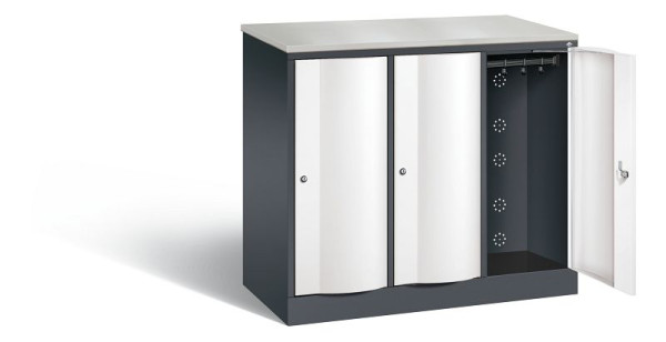 C+P Garderobenschrank Resisto, H1077xB1148xT540mm, Farbe: Schwarzgrau / Verkehrsweiß, 8271-372 S10072
