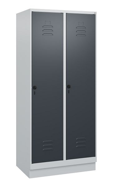 C+P Umkleidespind Classic PLUS mit Mitteltrennwand, Sockel, 2 Abteile, 1800x800x500mm, 7035/7016, Drehriegel, 0800207-22F S10008